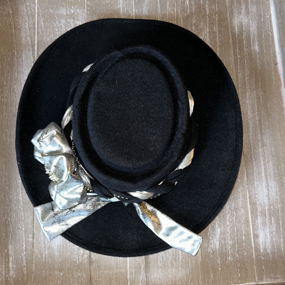 Alamo Hats Women’s Adorned Hat